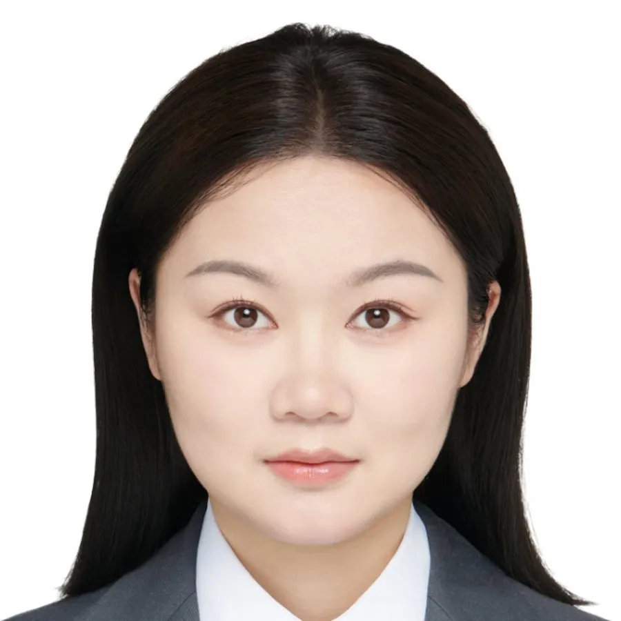 Portrait of Yuxin QIN
